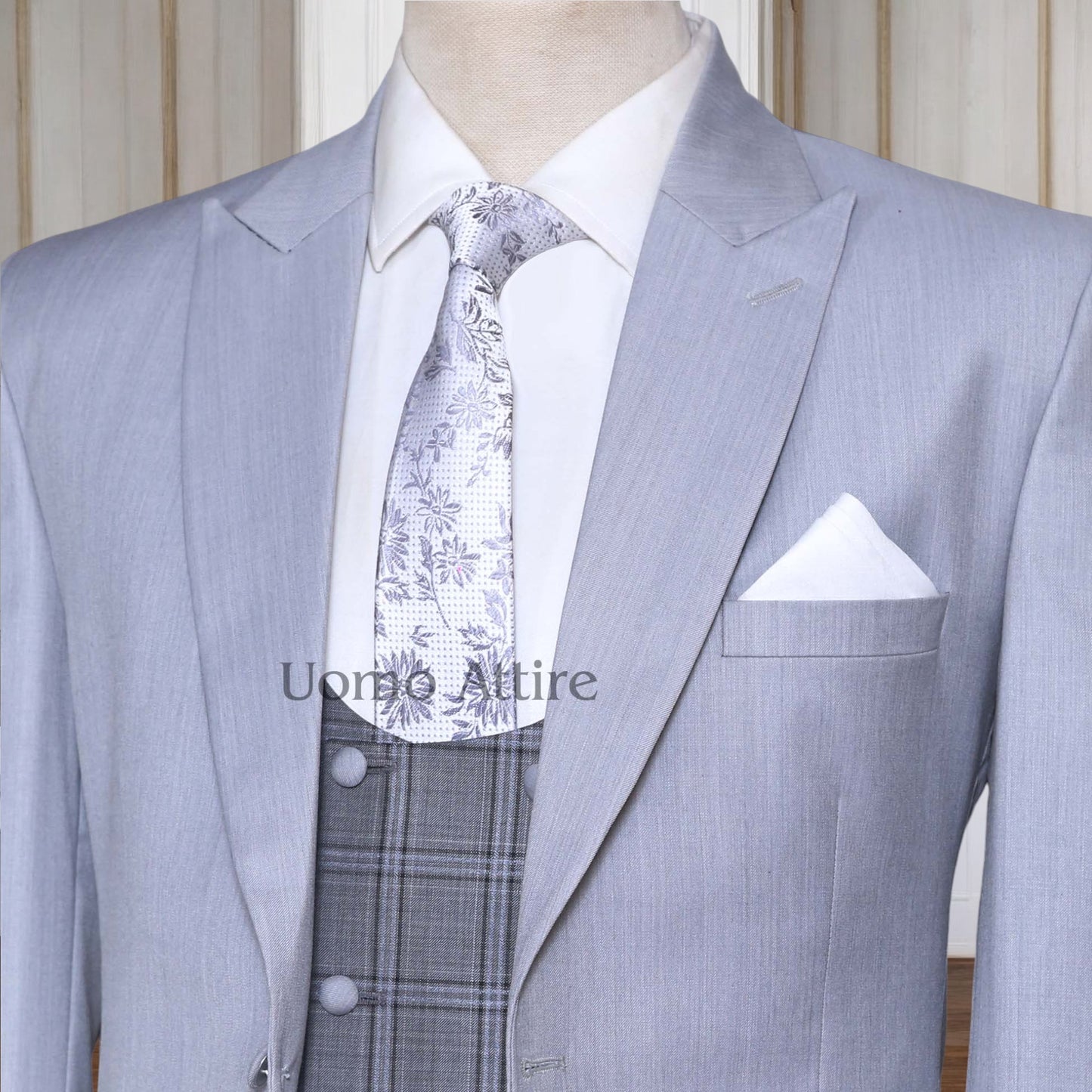 3_piece_suit_with_constrast_waistcoat