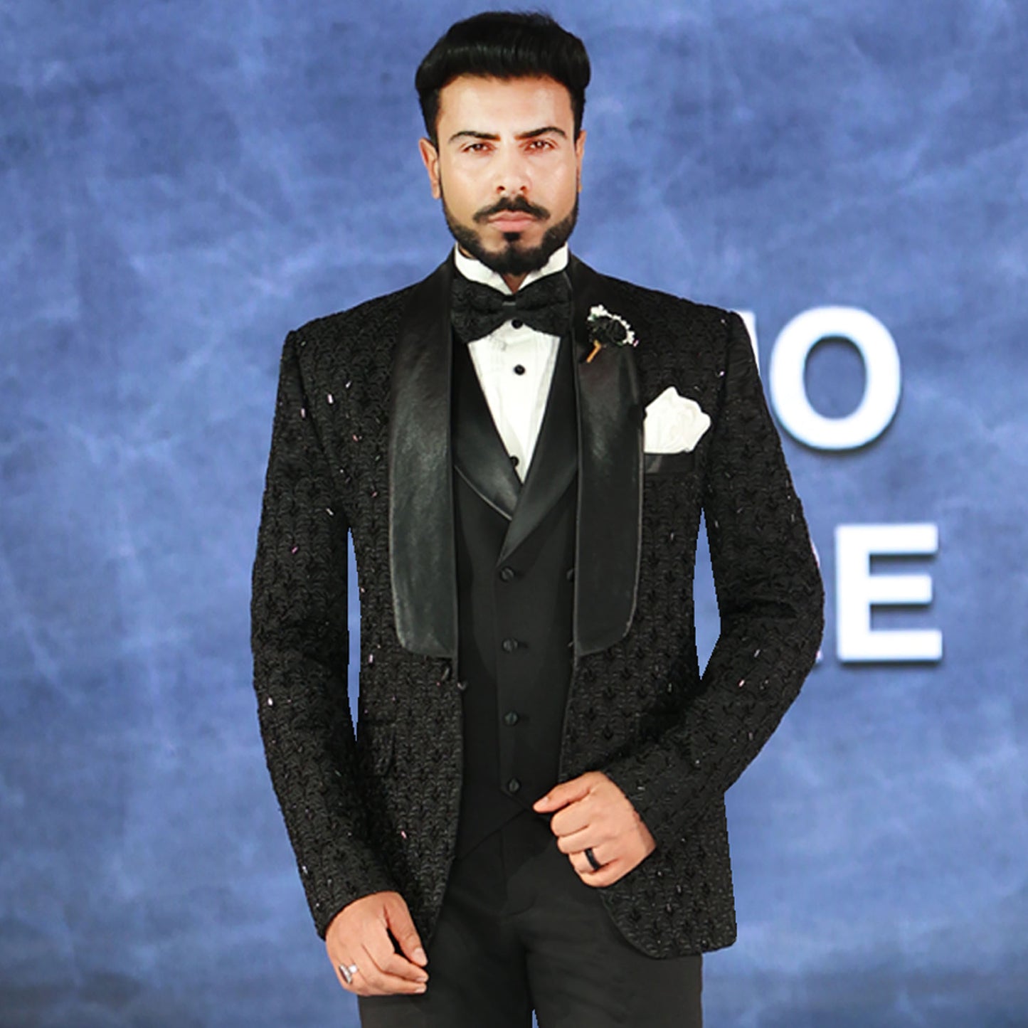 
                  
                    Custom Black Wedding Tuxedos Suit For Men | Black Tuxedos for Men 
                  
                