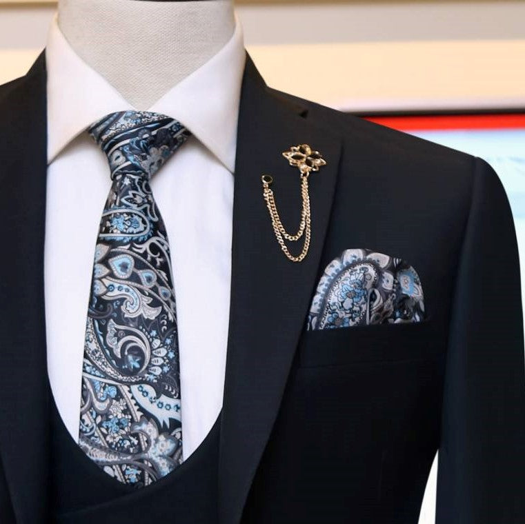 Black wedding suit for men in US