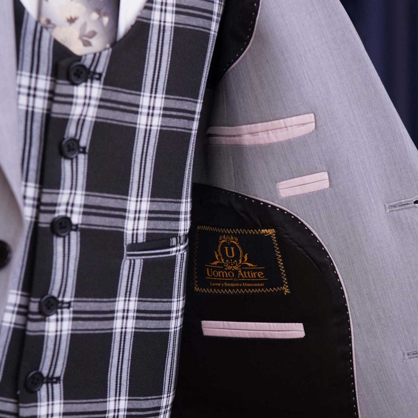 Luxury Italian 3-Piece Suit with Contrast Plaid Waistcoat
