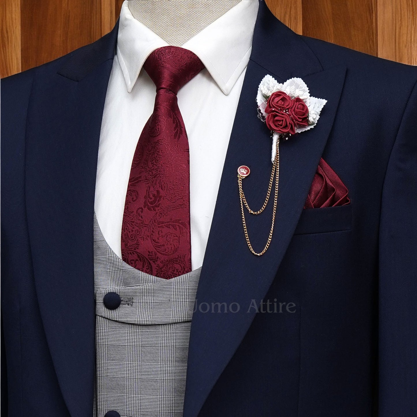 Luxury Italian Navy Blue 3 Piece Suit For Men