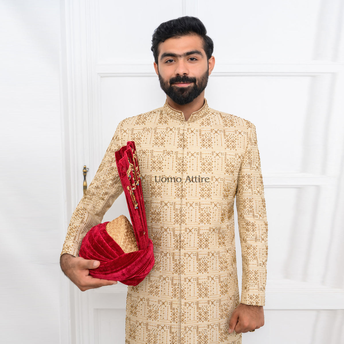 Roséfarbener Sherwani mit goldenen Stickereien main image 1