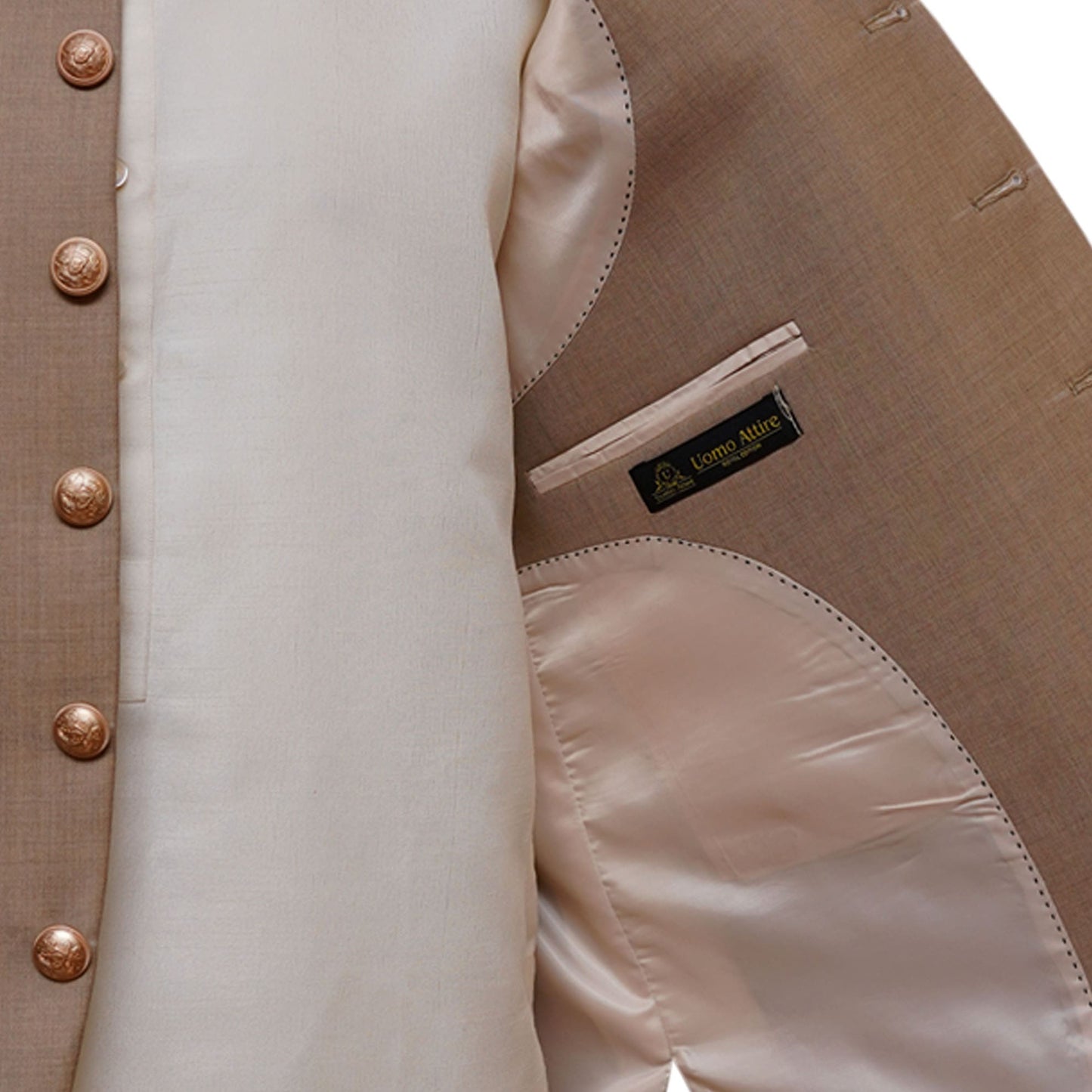A lightweight golden waistcoat for gentlemen inside round fashion | Waistcoat