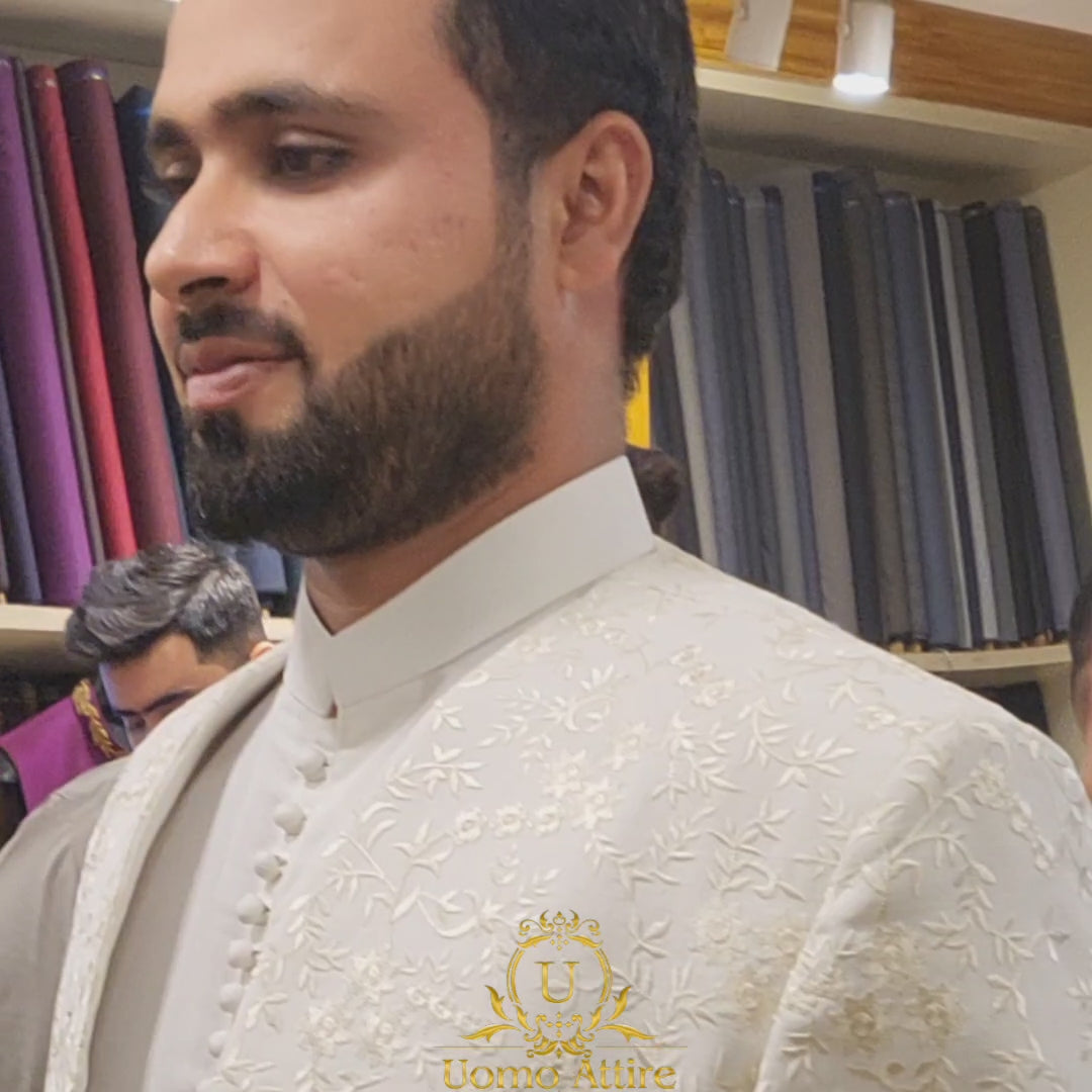 Charger et lire la vidéo dans la visionneuse de la Galerie, Off-White Embroidered Prince Coat for Groom with Kurta Pajama – Perfect Wedding Outfit