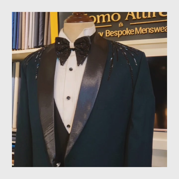 Load and play video in Gallery viewer, Custom-Tailored Emerald Green Tuxedo for Men