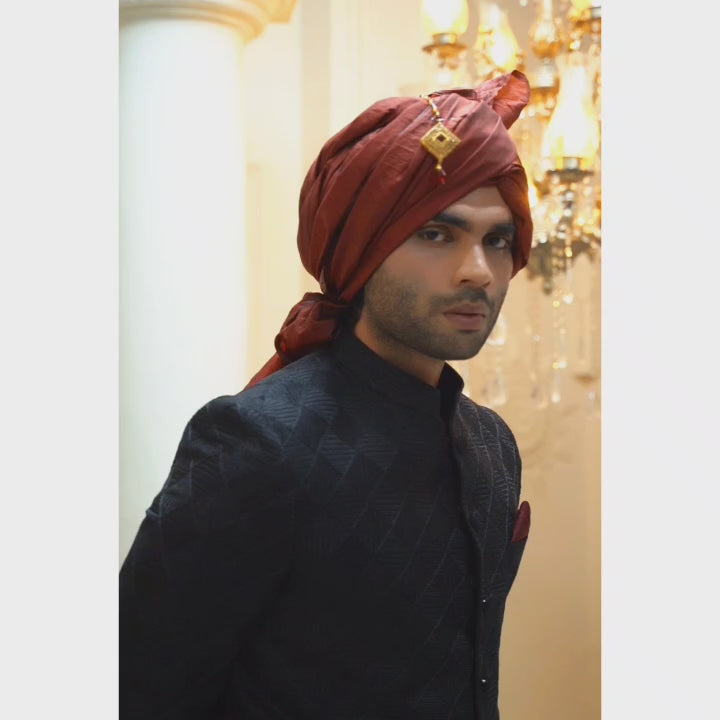 Carica e riproduci video nel visualizzatore Galleria, Tailored Jet Black Sherwani for Special Occasions