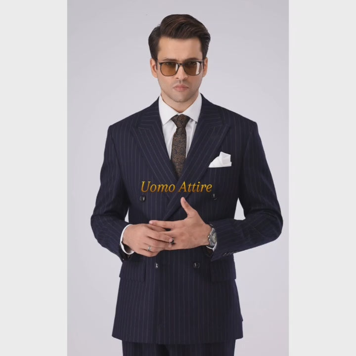 Load and play video in Gallery viewer, Iconic Italian Wool Formal Two Piece Suit For Mens