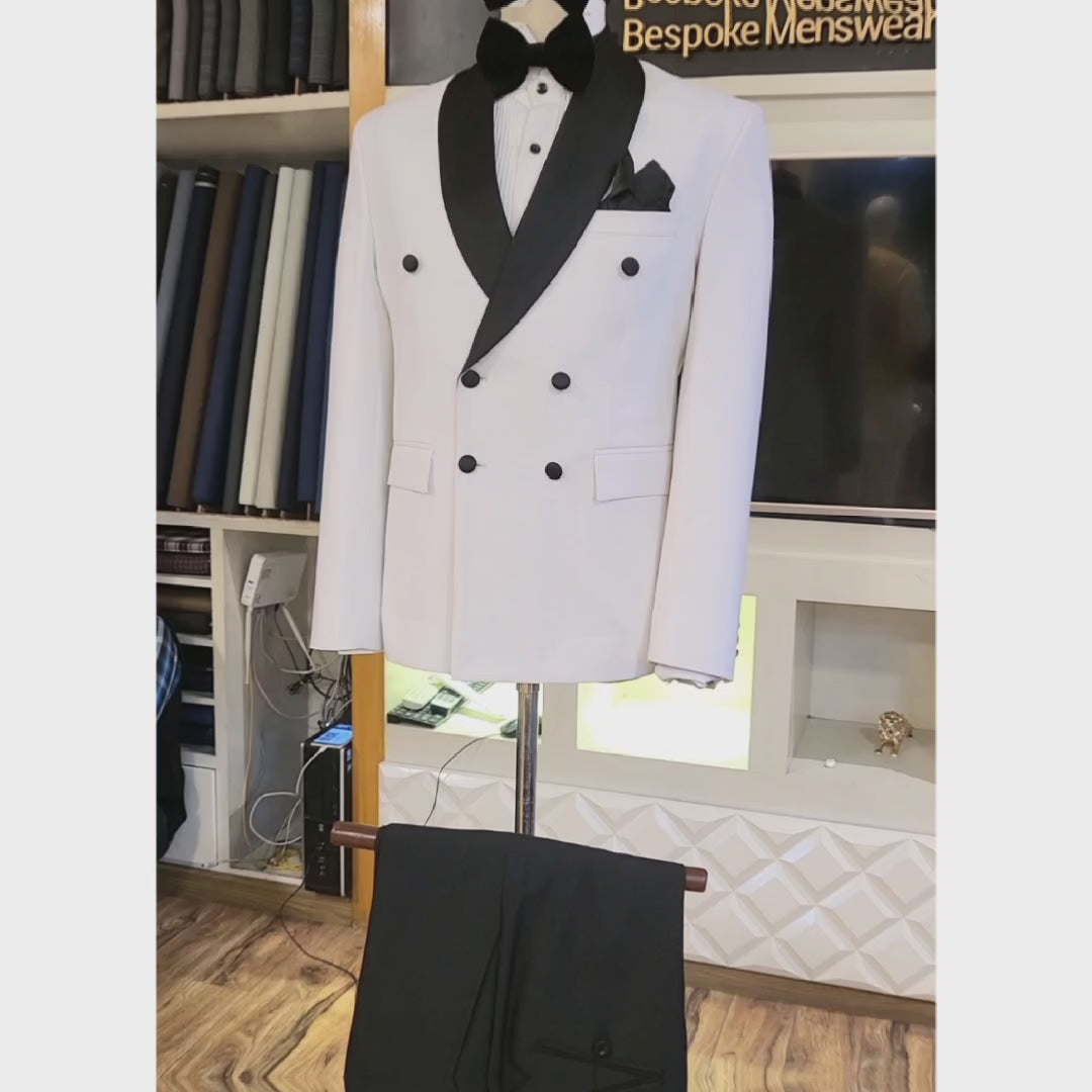 Carica e riproduci video nel visualizzatore Galleria, Men's White Double Breasted 2 Piece Suit