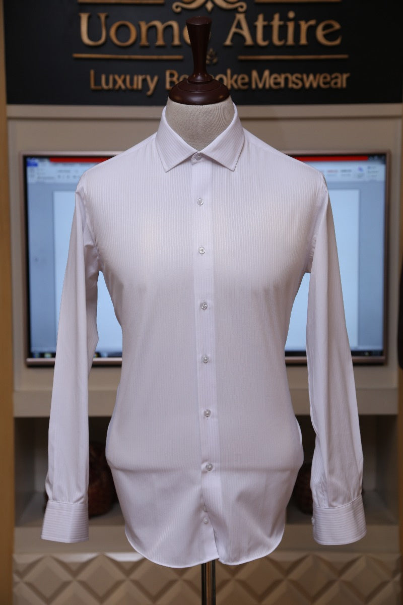 White colour vertical texurted line shirt