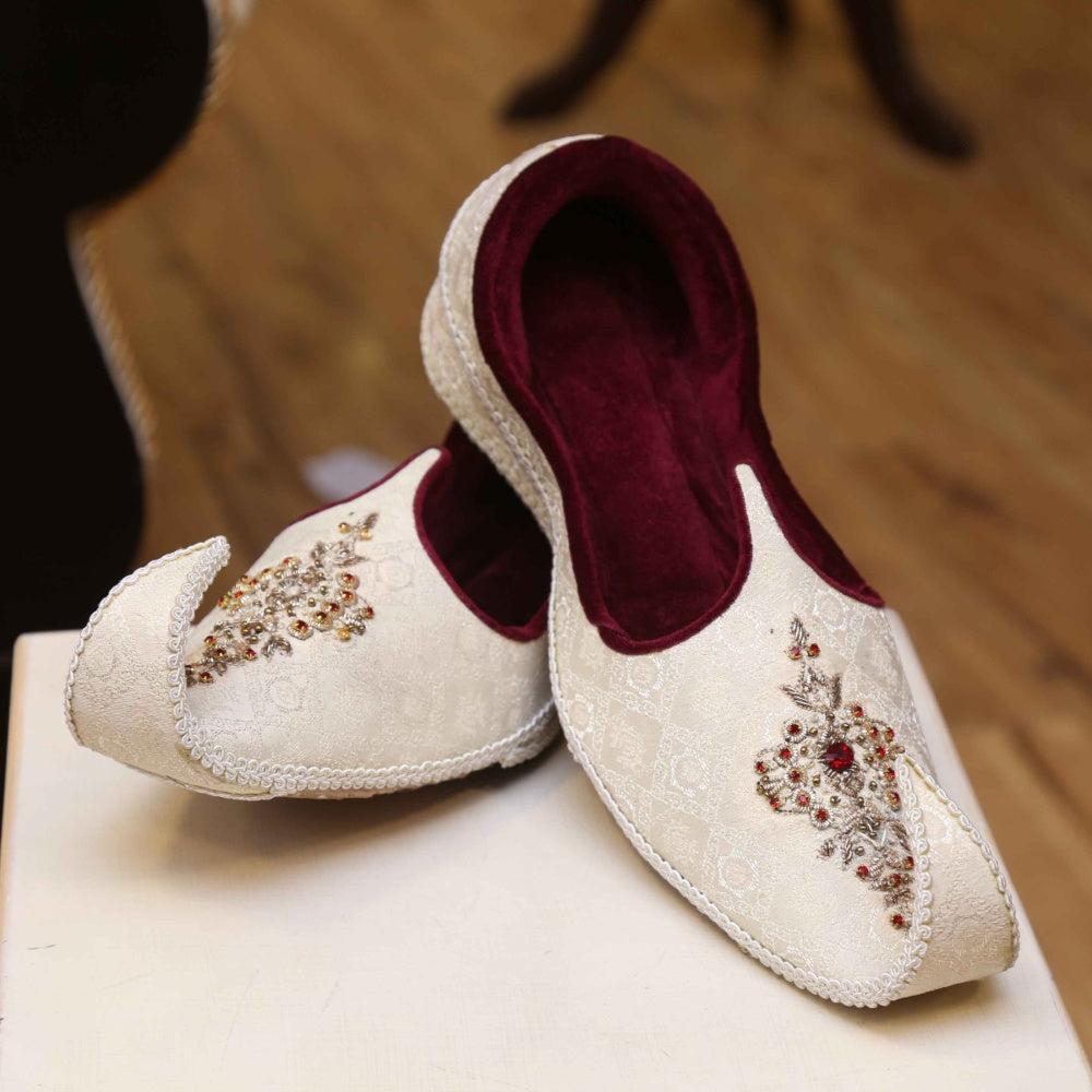 Embellished Shoes For Sherwani (Khussa)
