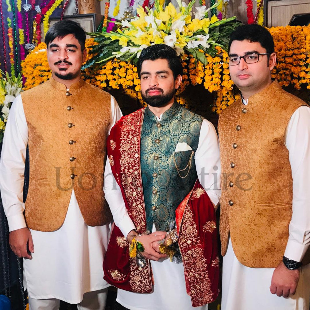 Mr. Jawad Hussain & Brothers looking Gorgeous