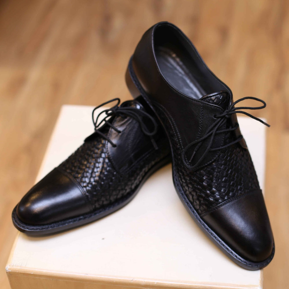 Black color Formal Shoes For Men