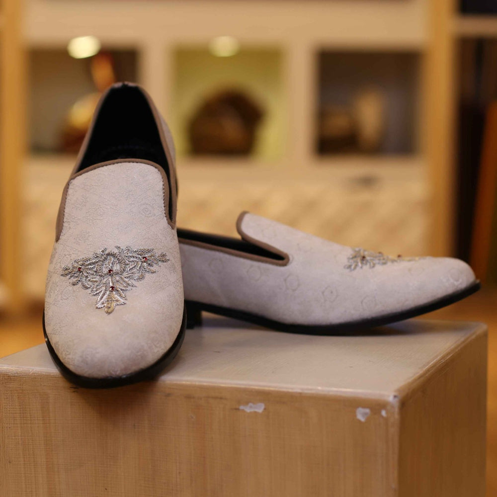 Embroidered Shoes For Groom