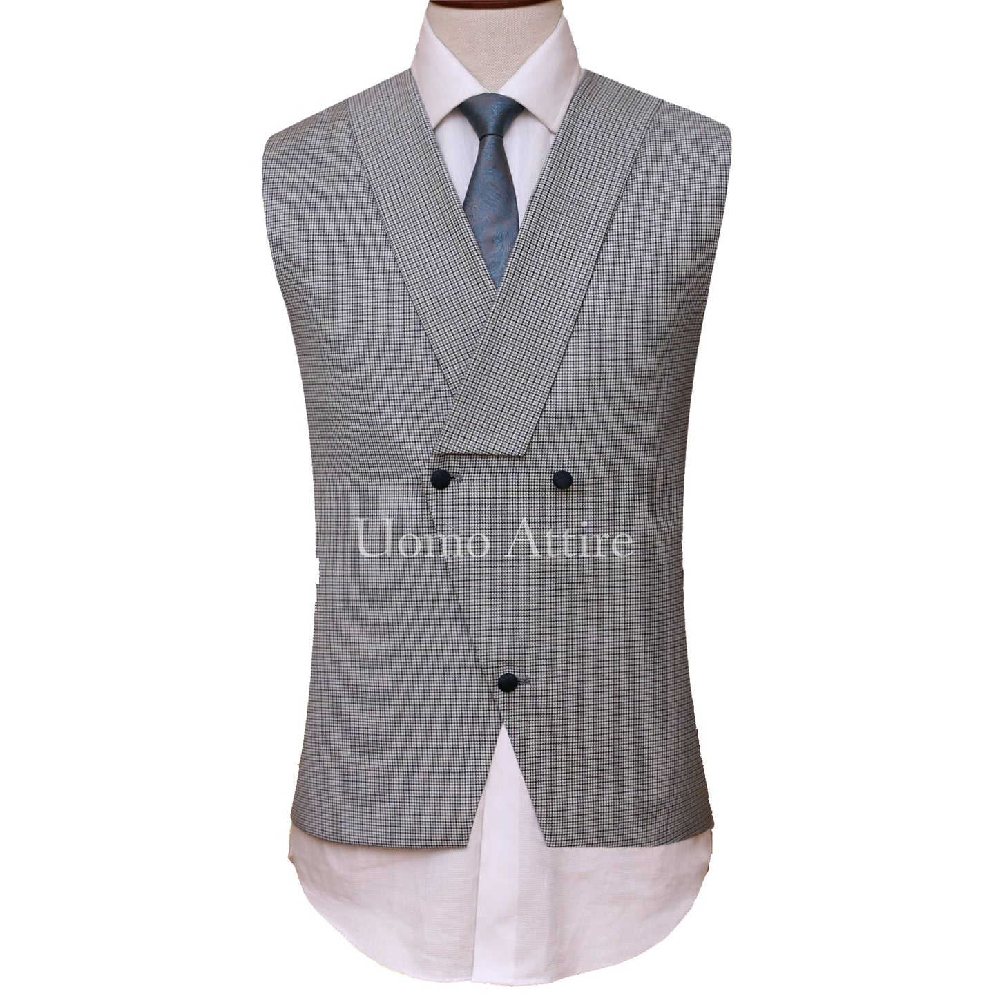 Azzimato deep green customized three piece suit with single breasted cut style vest