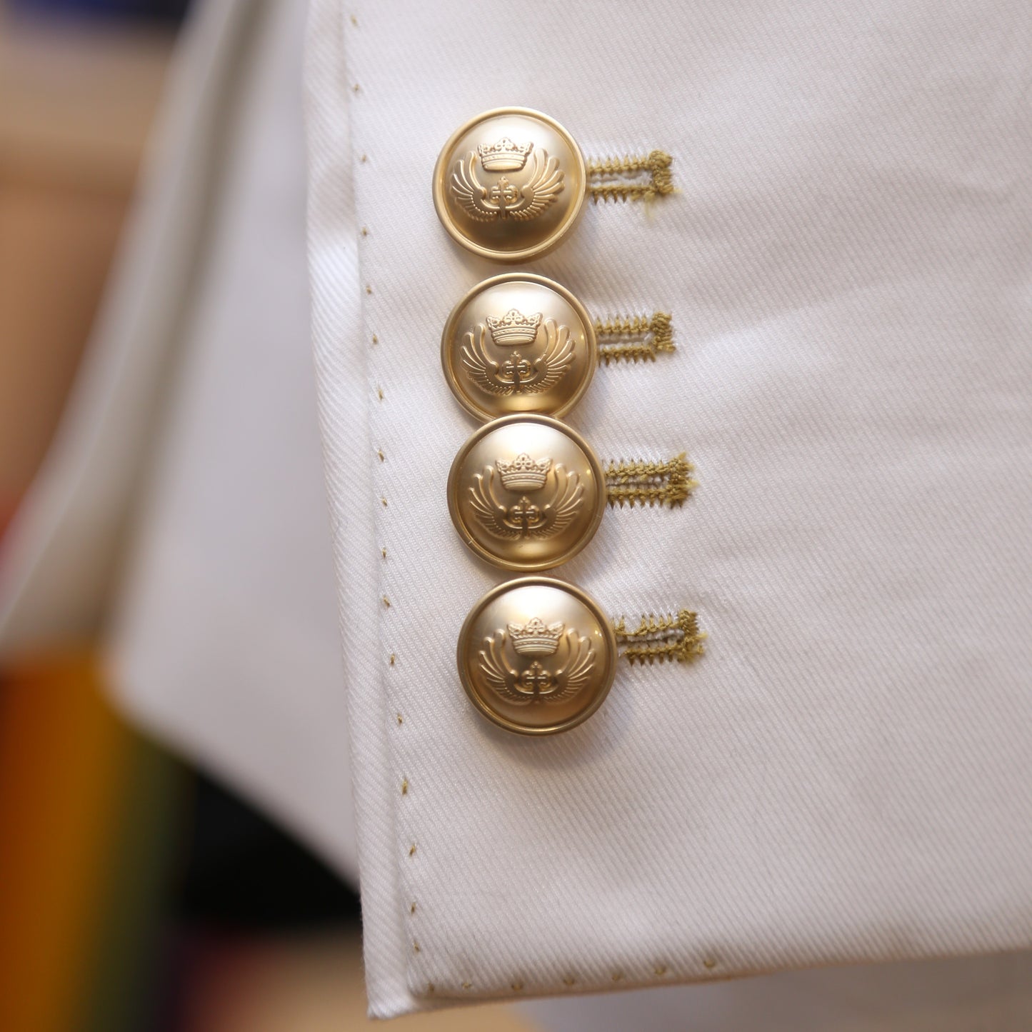 White double button 2 piece suit sleeve buttons, white suit for men