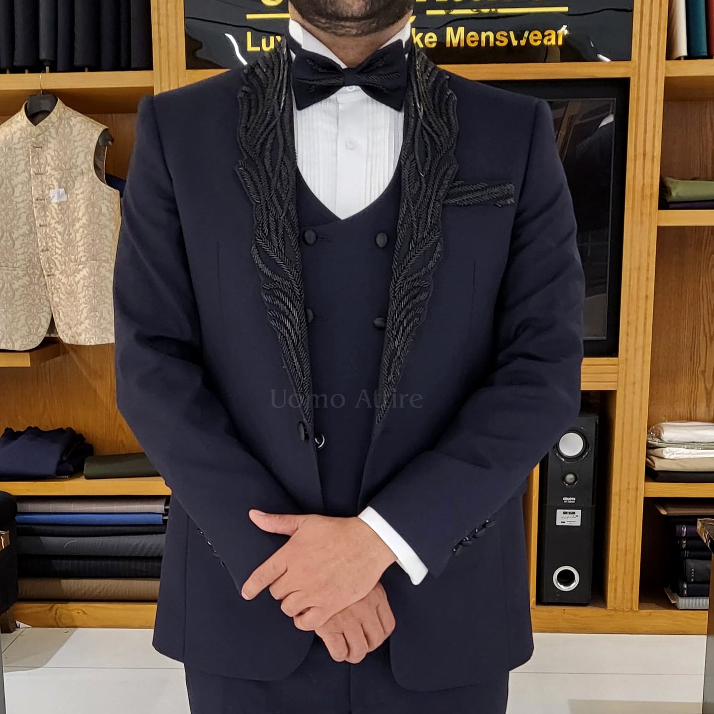 
                  
                    Men's Luxury Navy Blue 3-Piece Tuxedo Suit with Shawl Lapel
                  
                