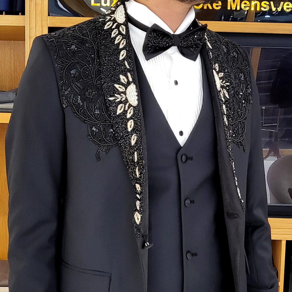 Men's Luxury Black Embroidered Tuxedo 3-Piece Suit with Matching Embroidered Shoes