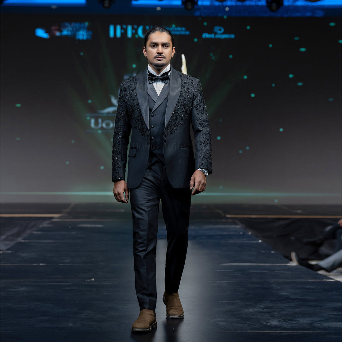 Men's Luxury Black Floral Embroidered 3-Piece Tuxedo with Shawl Lapel