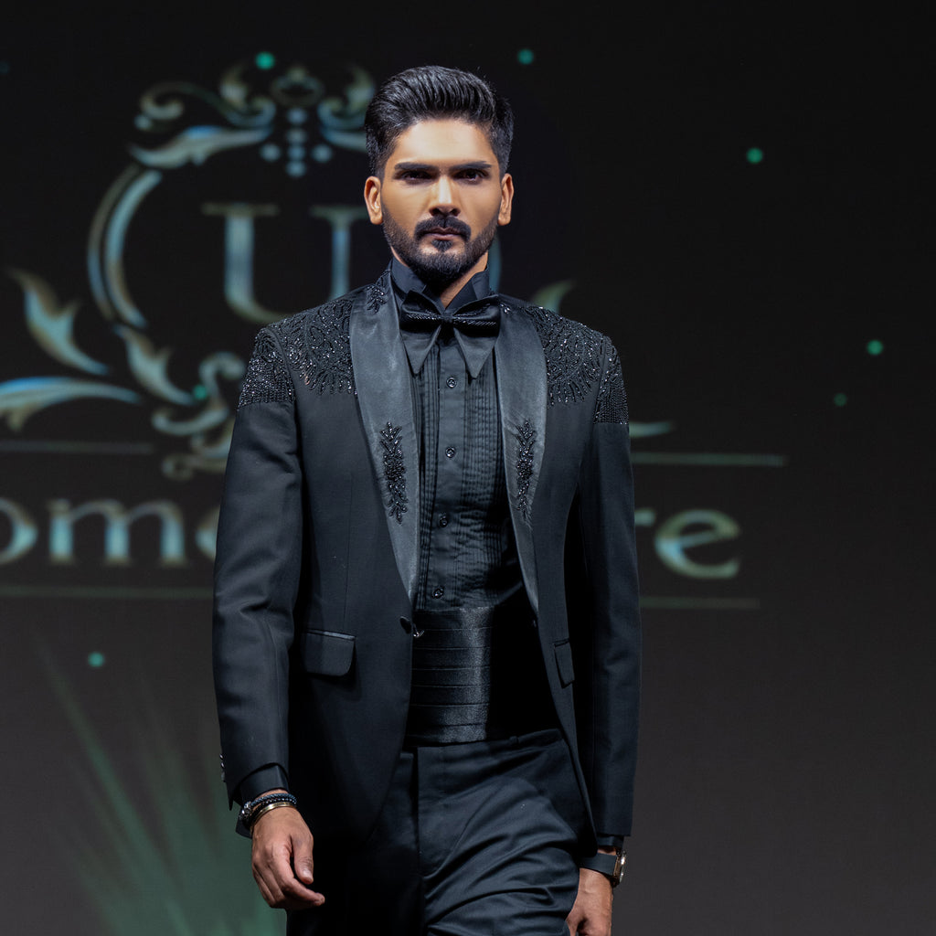 Men's Luxury Black Embellished Shoulder Tuxedo with Cummerbund & Bow Tie