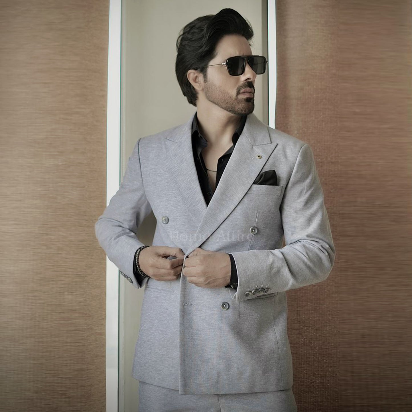 
                  
                    Men's Luxury Light Grey 2-Piece Suit (Worn by Pakistani Actor Asim Mehmood)
                  
                