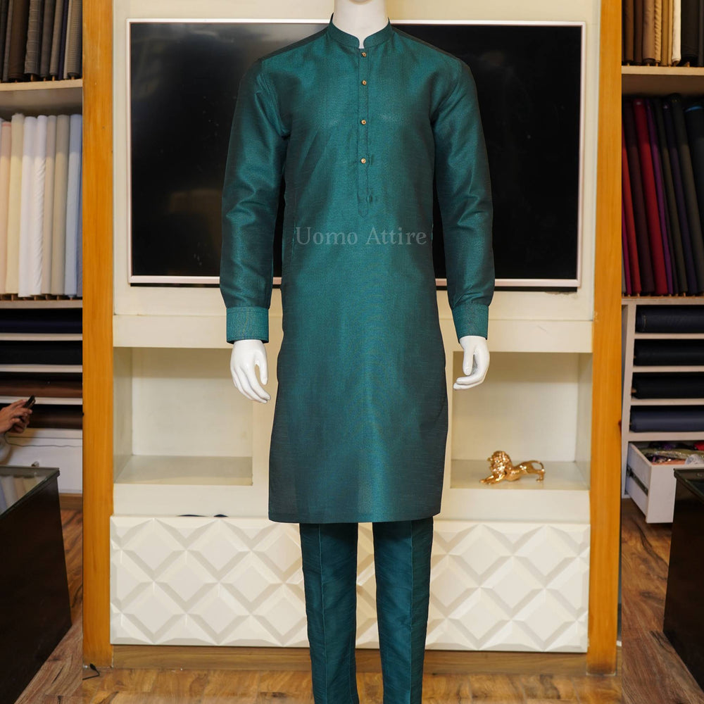 Kurta pajama design for mehndi in raw silk fabric