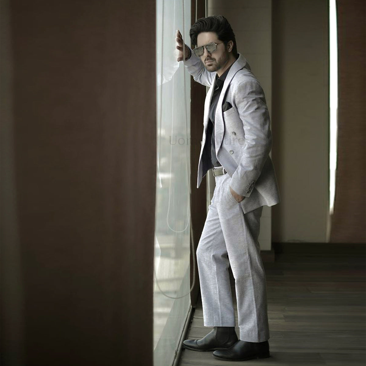 Men's Luxury Light Grey 2-Piece Suit (Worn by Pakistani Actor Asim Mehmood)