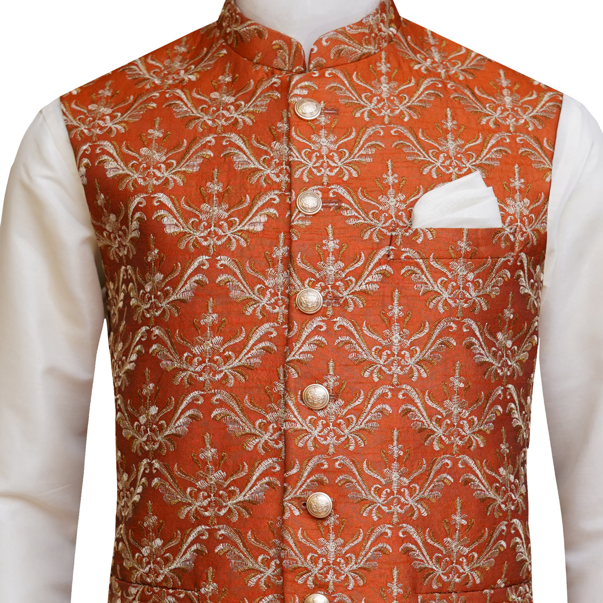 Gilet mehndi ajusté pour faire de votre événement un événement coloré 