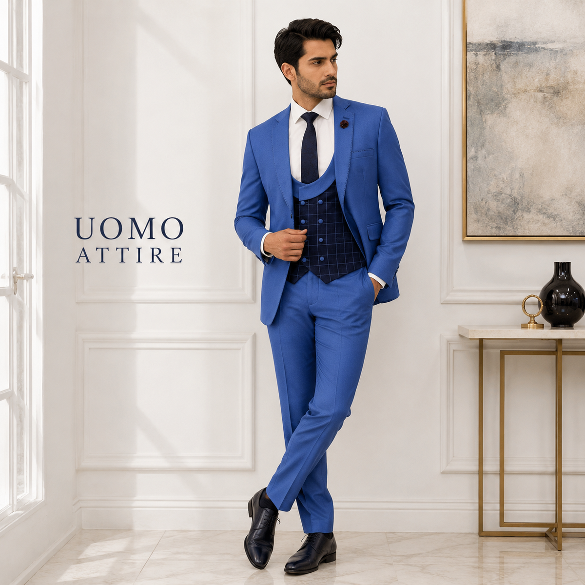 Costume trois pièces bleu ciel à revers crantés