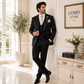 Costume 3 pièces noir pour homme avec revers en pointe à poignets rabattables