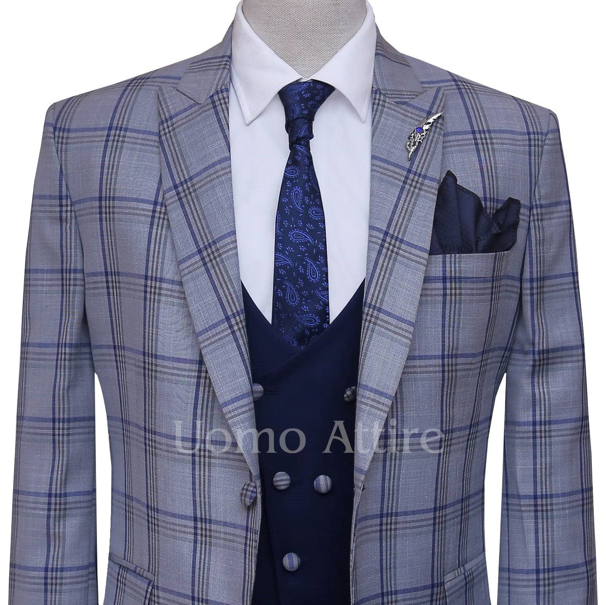 Custom-tailored sharp blue check three piece suit 2
