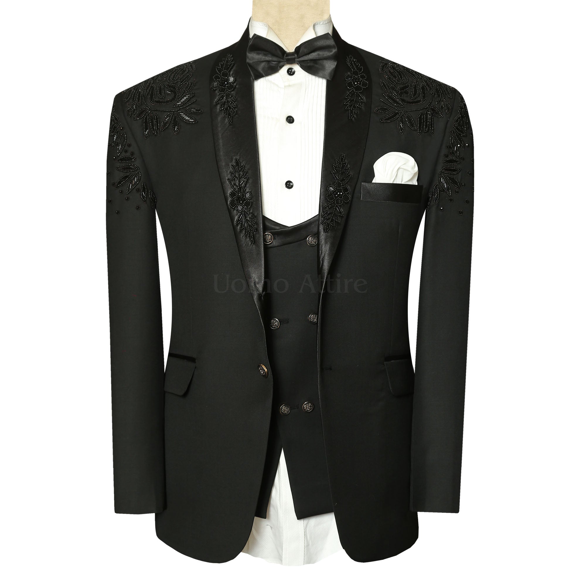 Men's Tuxedo Suits Smart & Stylish Formal Wear Uomo Attire