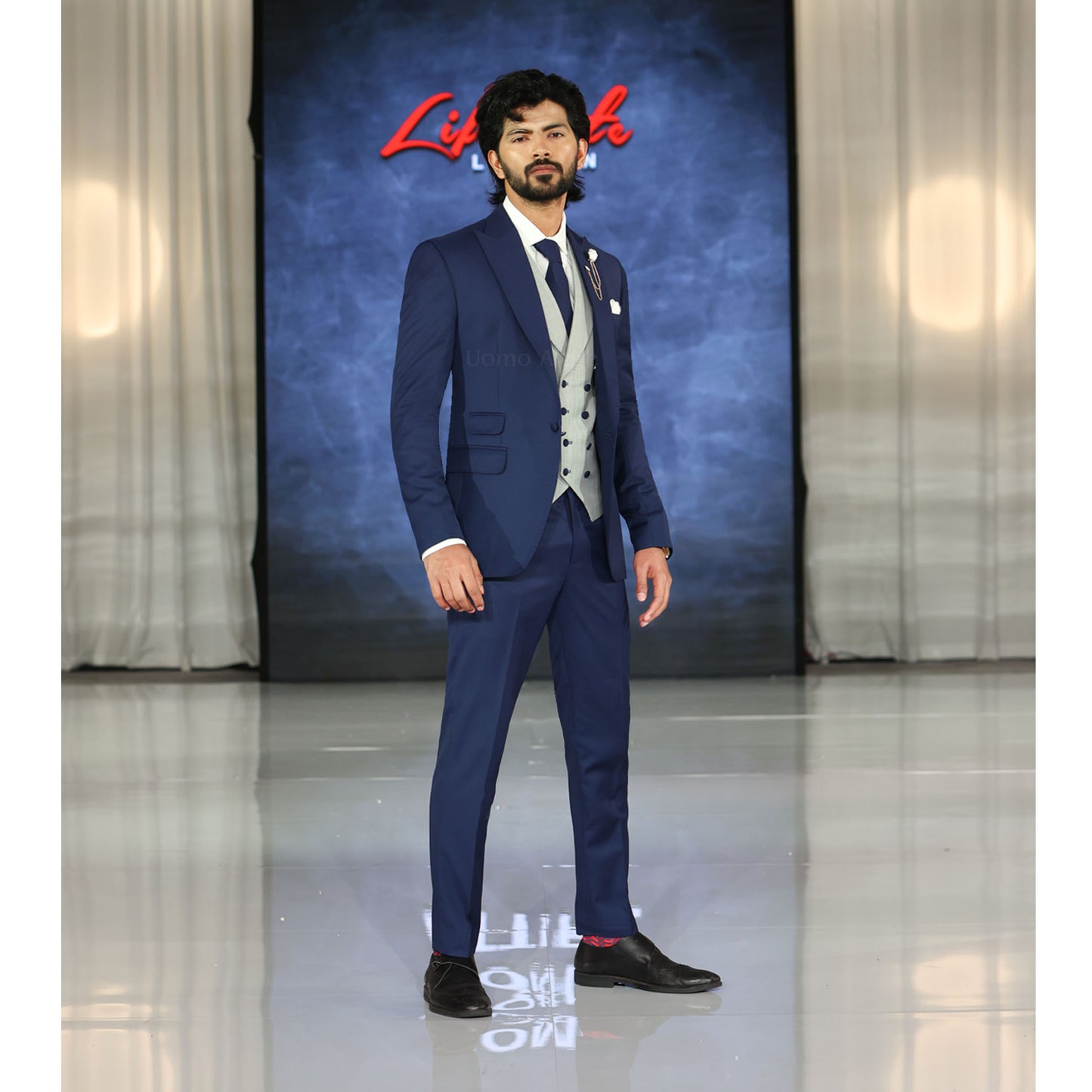 EJ Samuel Suit Men's Black Tone on Tone Fancy Pattern 3 Piece Modern Fit  Fashion Suit M2781