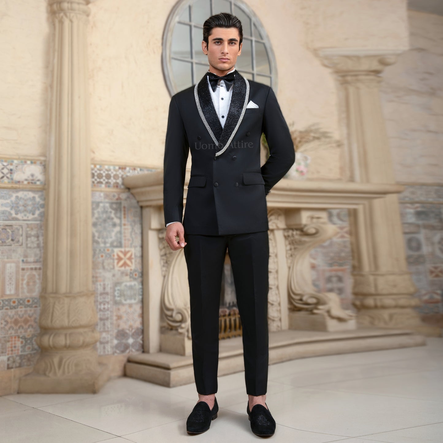 
                  
                    black-tuxedo-for-grooms
                  
                