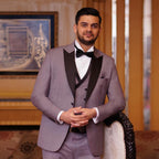 Luxury Italian Tuxedo With Double-Breasted Waistcoat Ensemble For Men's