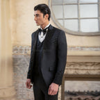 weeding-groom-blacktuxedo