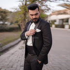 black-tuxedo-for-grooms