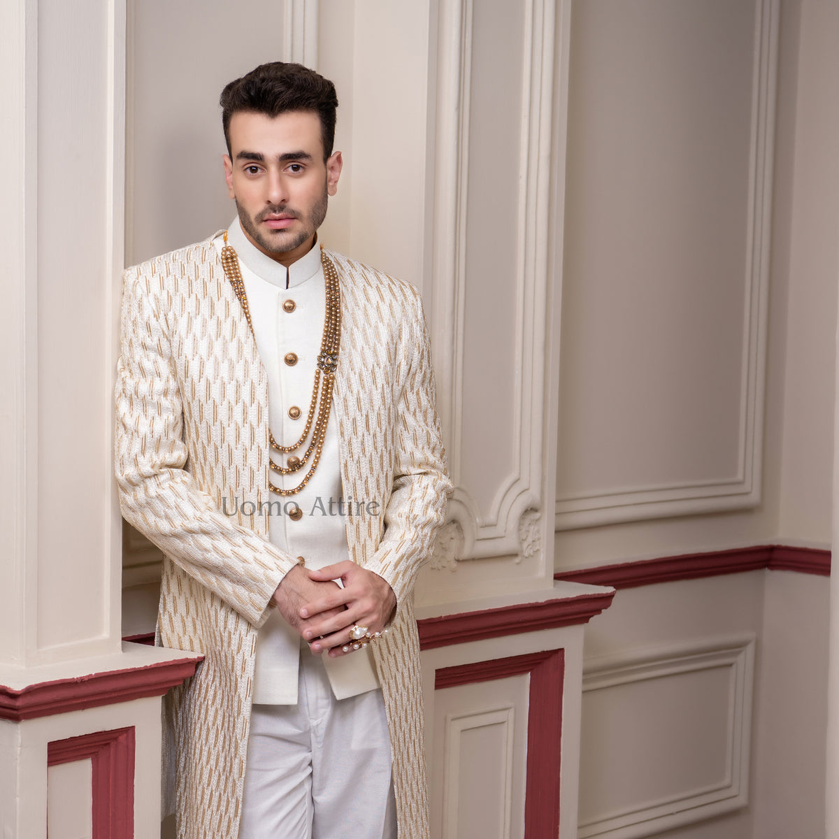 luxury_white_sherwani_for_groom