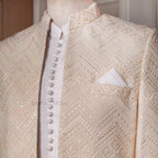 groom's outfit