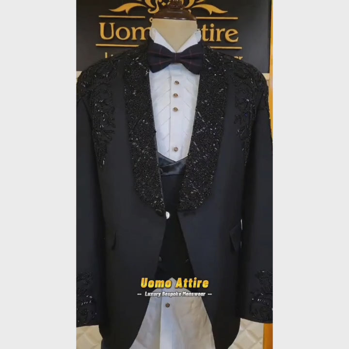 
                  
                    Charger et lire la vidéo dans la visionneuse de la Galerie, Modren Black Tuxedo for Weddings &amp;amp; Special Occasions
                  
                