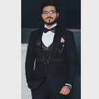 Exquisite Italian-Crafted Tuxedo for Formal Occasions