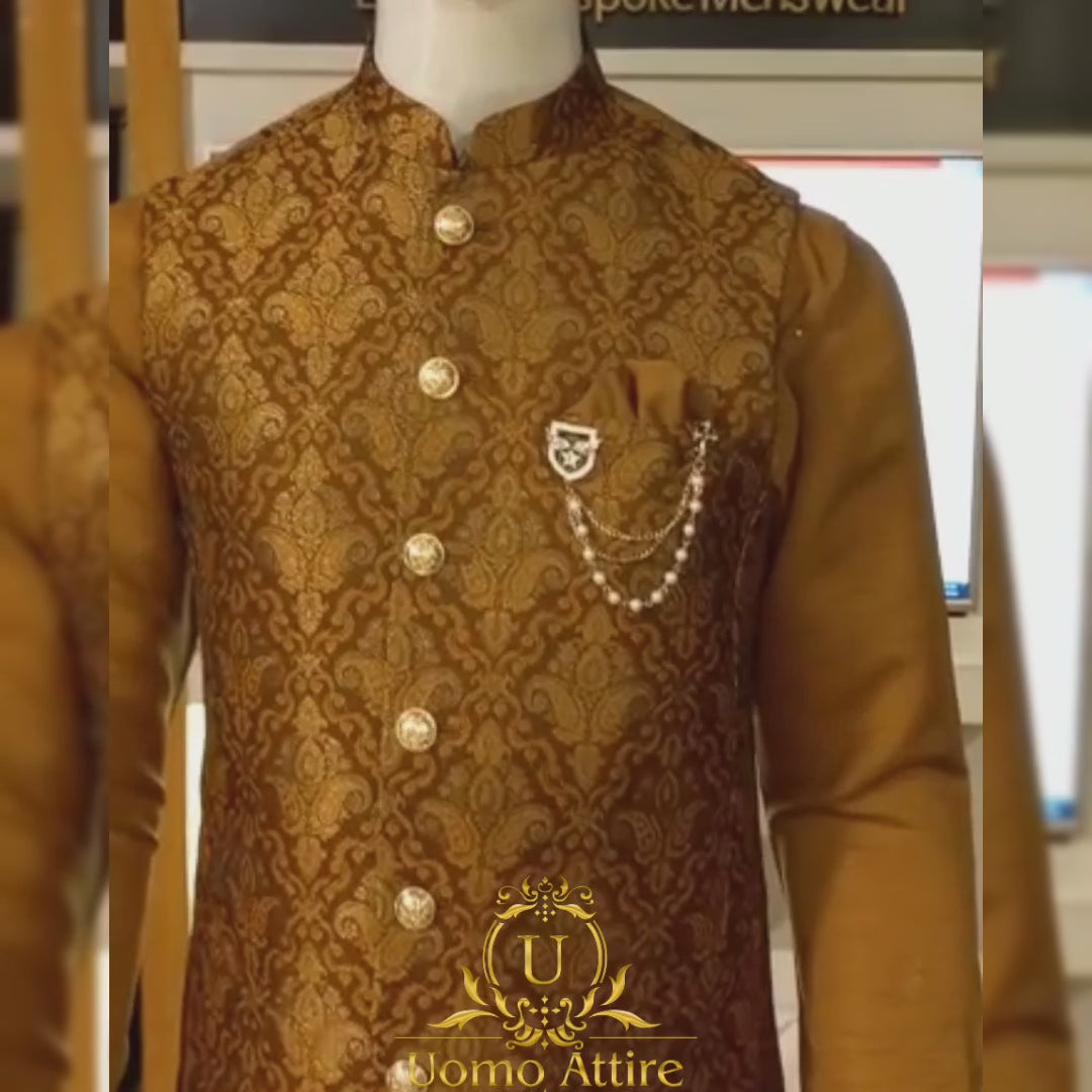 
                  
                    Carica e riproduci video nel visualizzatore Galleria, Customized colourful Mehndi waistcoat | Waistcoat
                  
                
