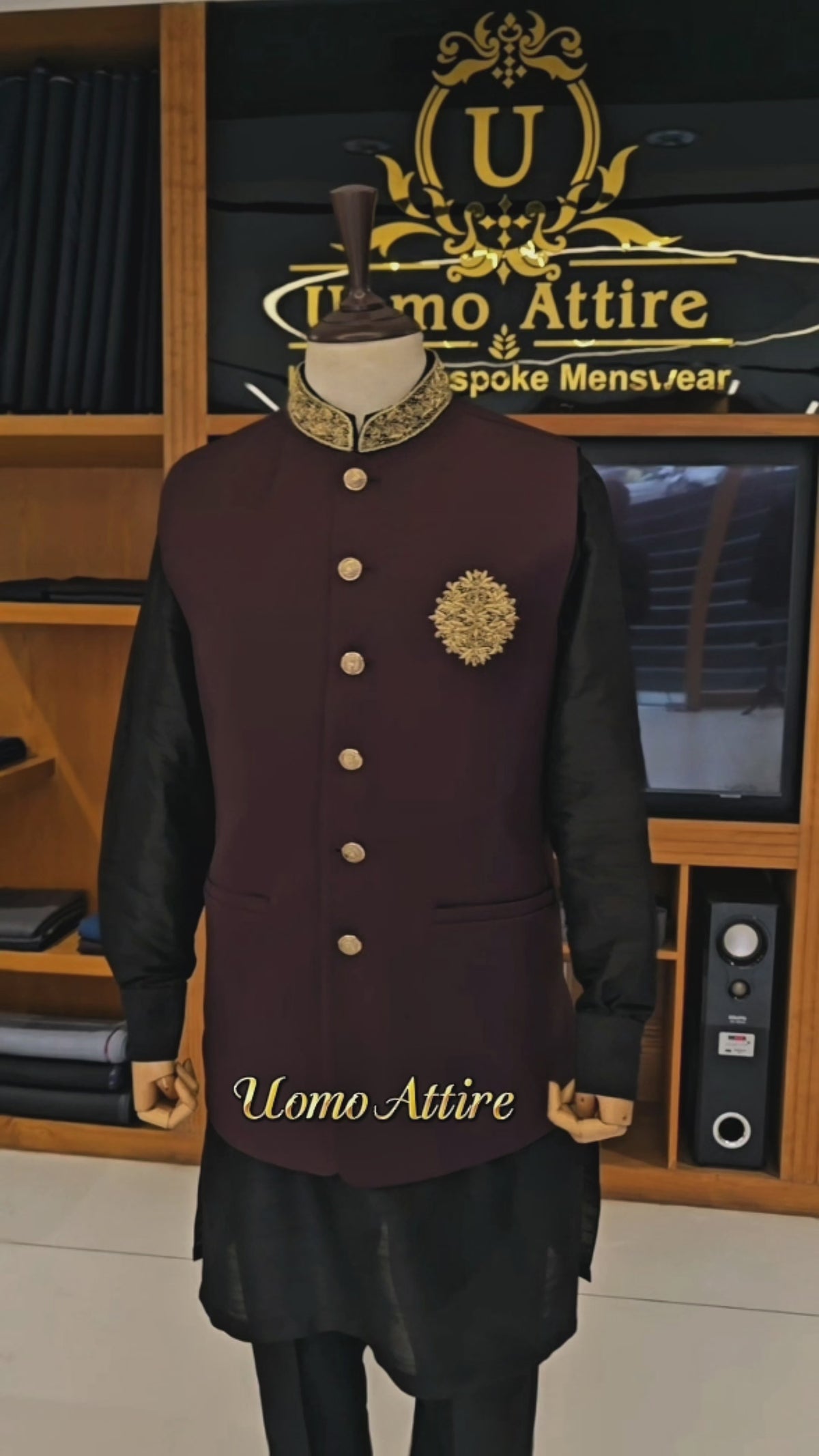 Wine Waistcoat for Men in Italian Tropical Super 150's