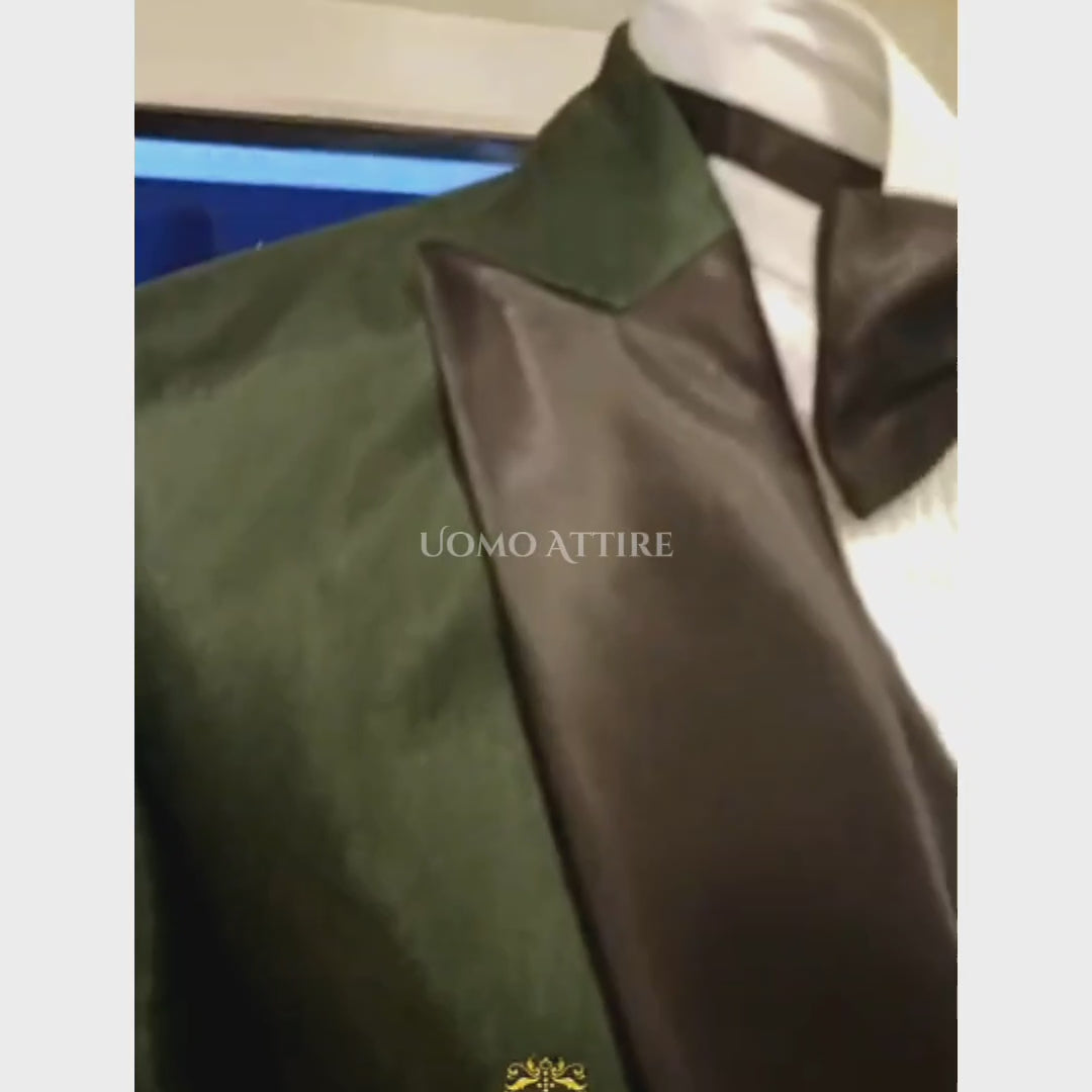 
                  
                    Charger et lire la vidéo dans la visionneuse de la Galerie, Forest Green Tuxedo Suit with Black Shawl Collar
                  
                