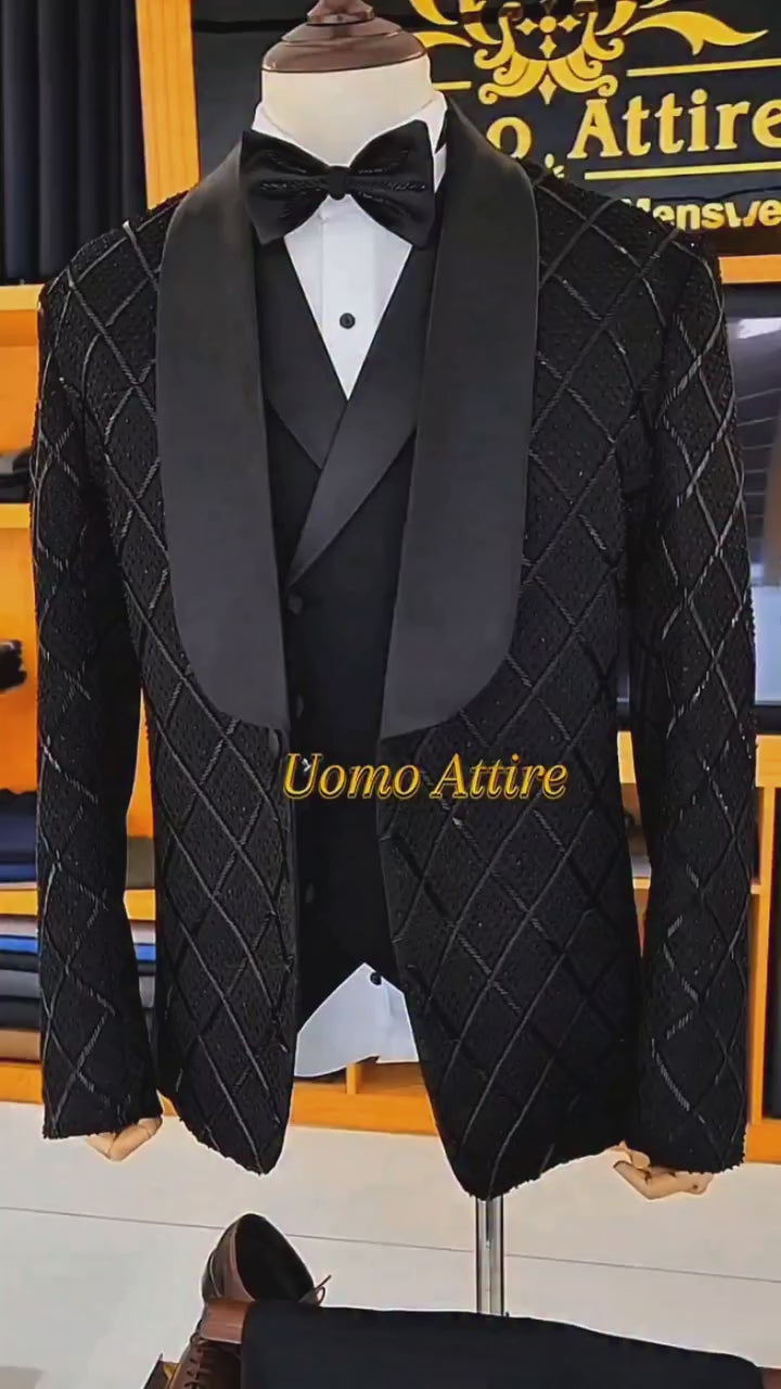 
                  
                    Load and play video in Gallery viewer, Men&amp;#39;s Diamond Pattern Embellished Black Luxury Tuxedo Suit
                  
                