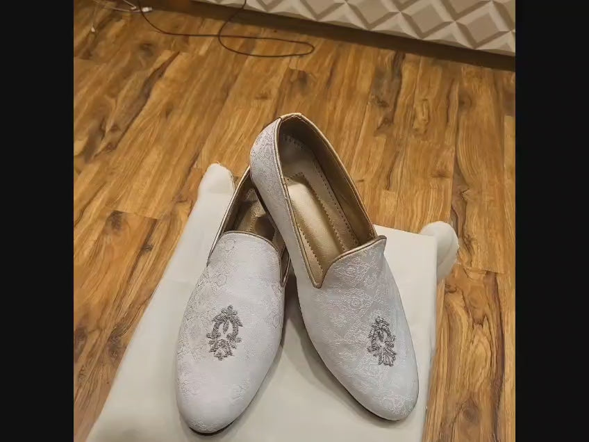 Men's Luxury Silver Embroidered Formal Shoes – Premium Groom Shoes
