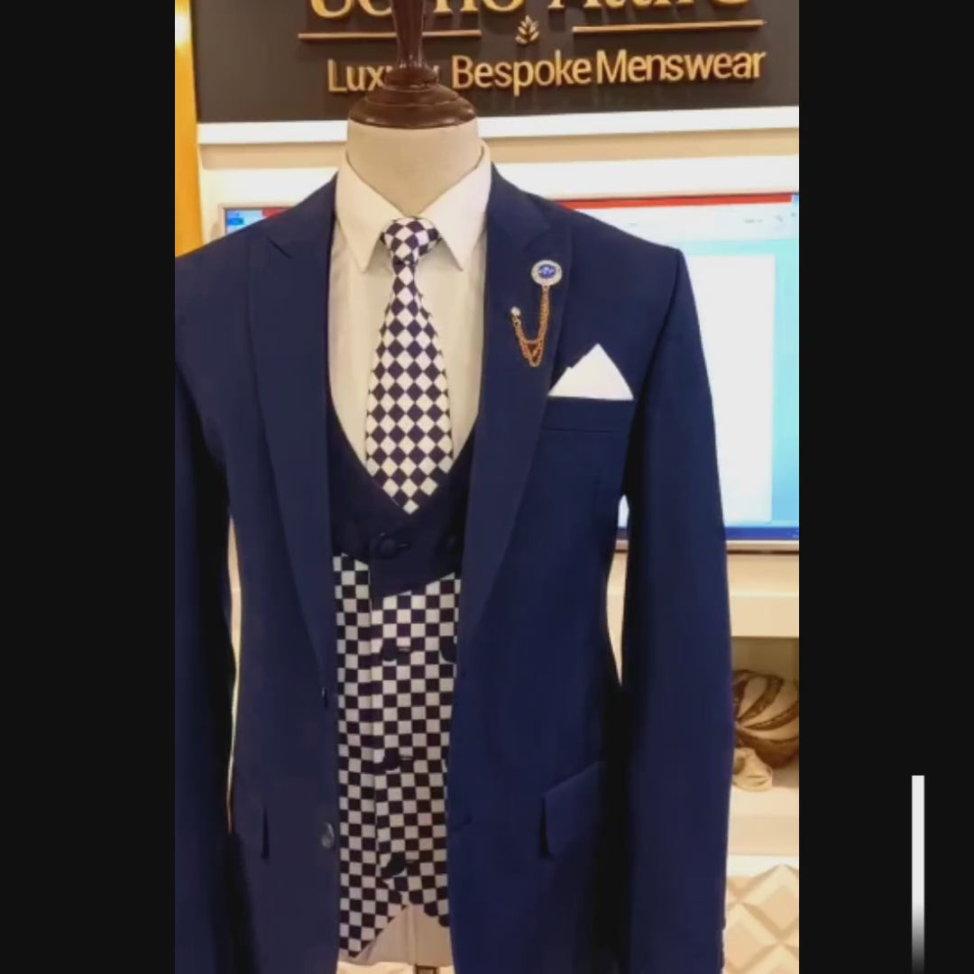 
                  
                    Carica e riproduci video nel visualizzatore Galleria, Blue three piece suit for men with mini checkered double breasted vest | Blue Suit for Men
                  
                