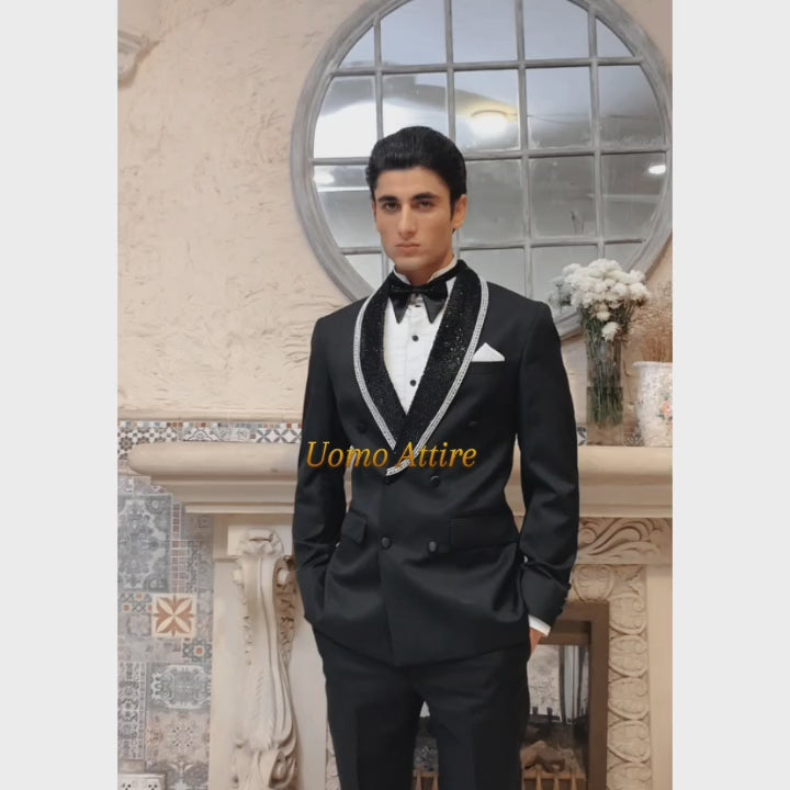 
                  
                    Charger et lire la vidéo dans la visionneuse de la Galerie, Custom-Made Jet Black Double-Breasted Tuxedo with Embellished Shawl Lapel for Grooms
                  
                