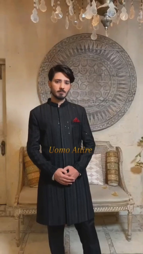 
                  
                    Carica e riproduci video nel visualizzatore Galleria, Luxurious Jet Black Embroidered Sherwani for Groom
                  
                