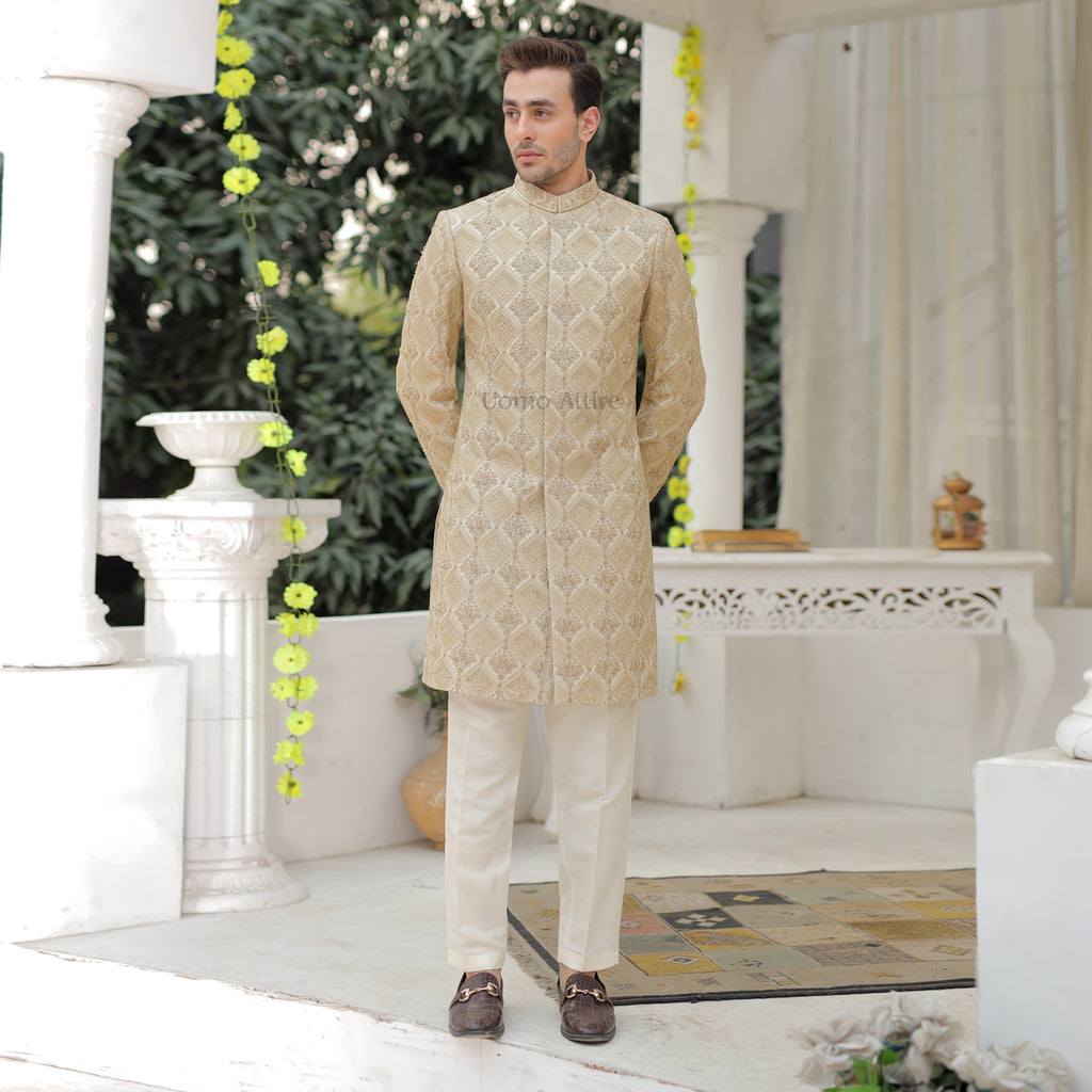 sherwani-design-for-groom