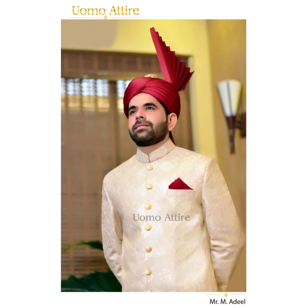 Il nostro prezioso cliente, il signor M. Adeel, ha un aspetto elegante 